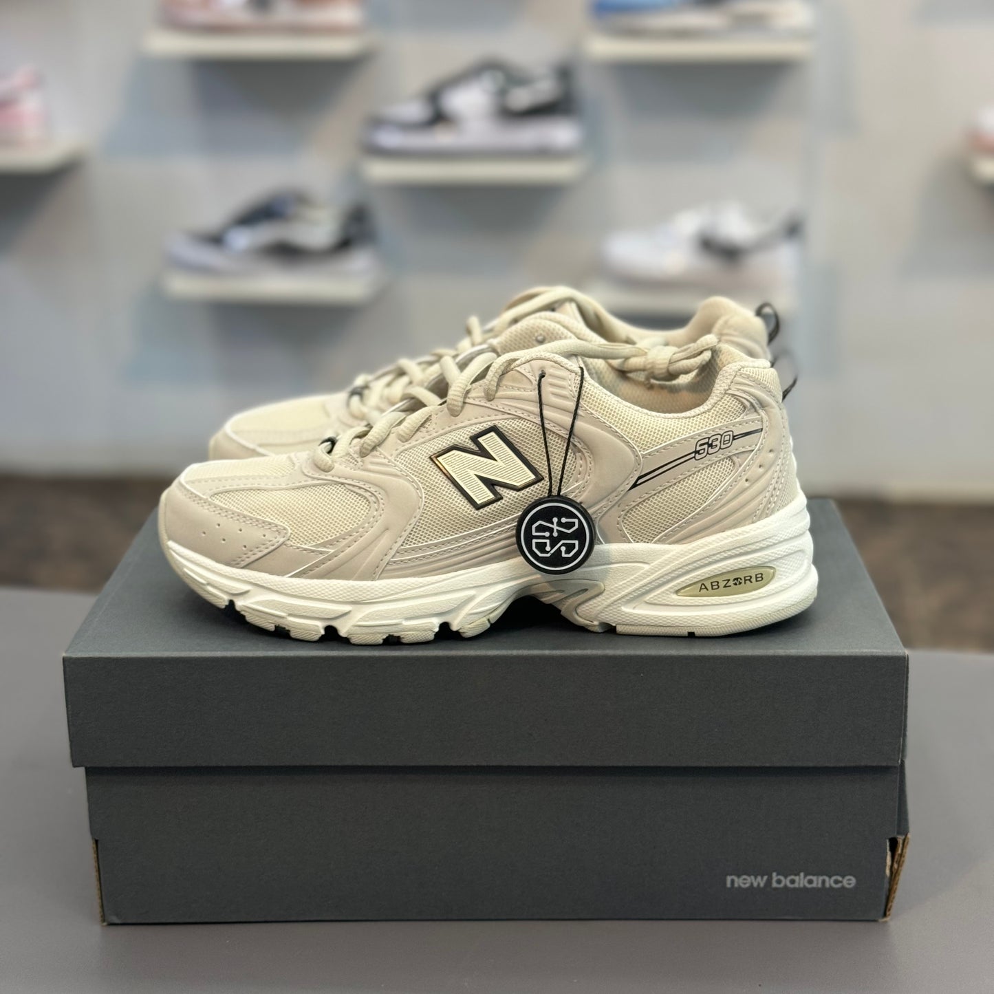 New Balance 530 Ivory