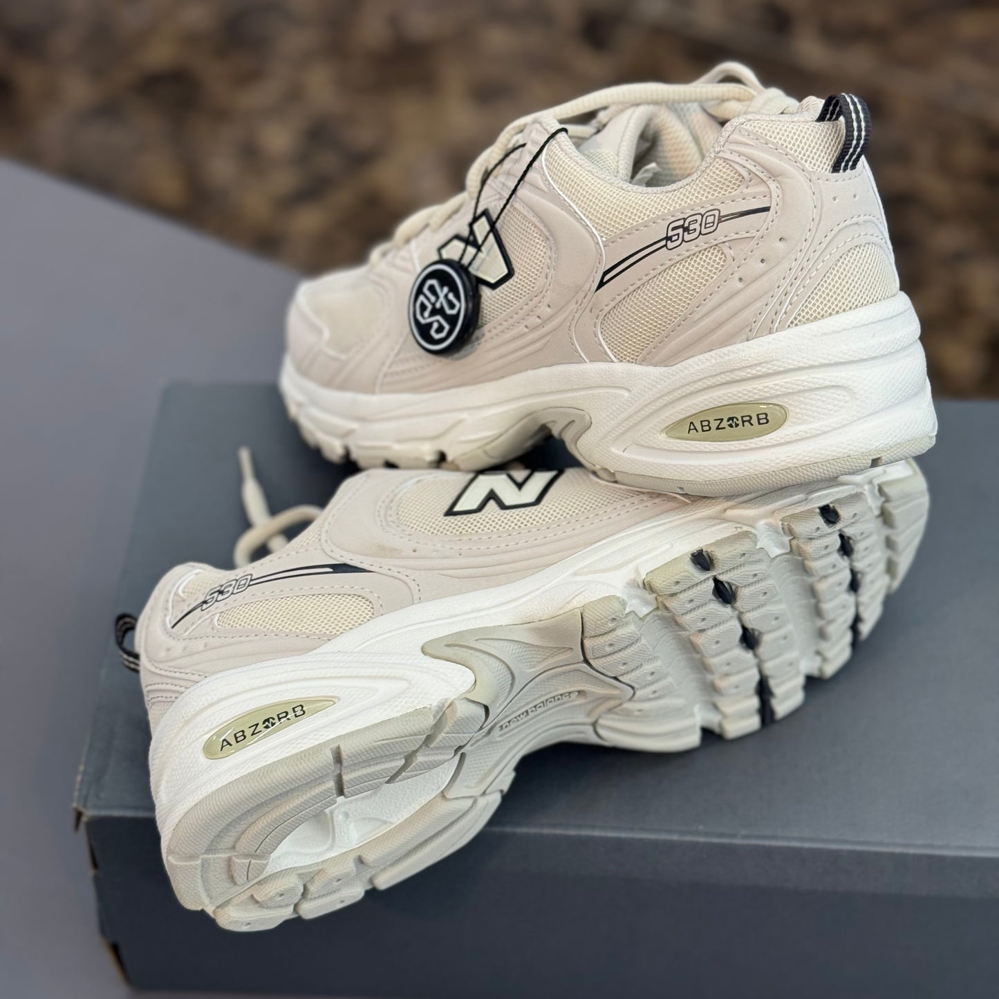 New Balance 530 Ivory