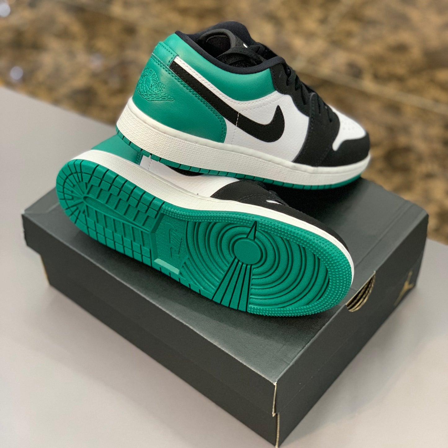 Jordan 1 Low Mystic Green (GS)