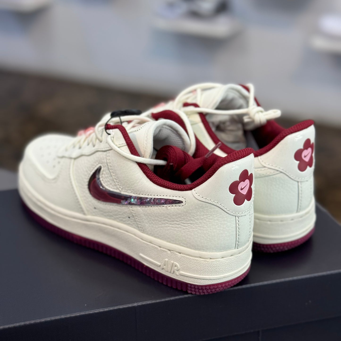 Nike Air Force 1 Low Valentine Day 2024