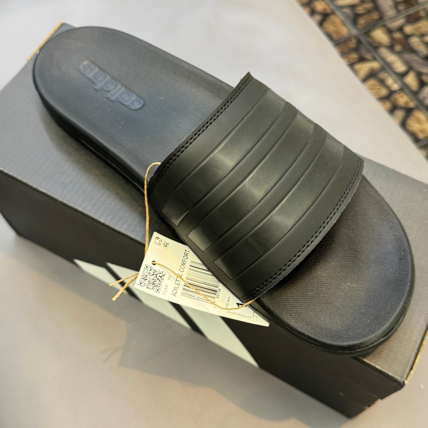 Adidas Adilette Comfort Slide Black
