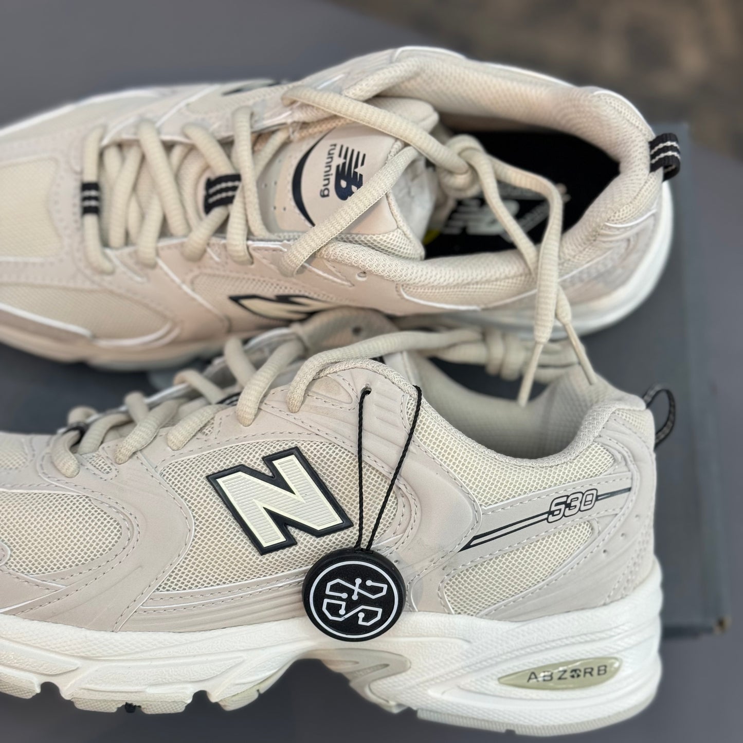 New Balance 530 Ivory