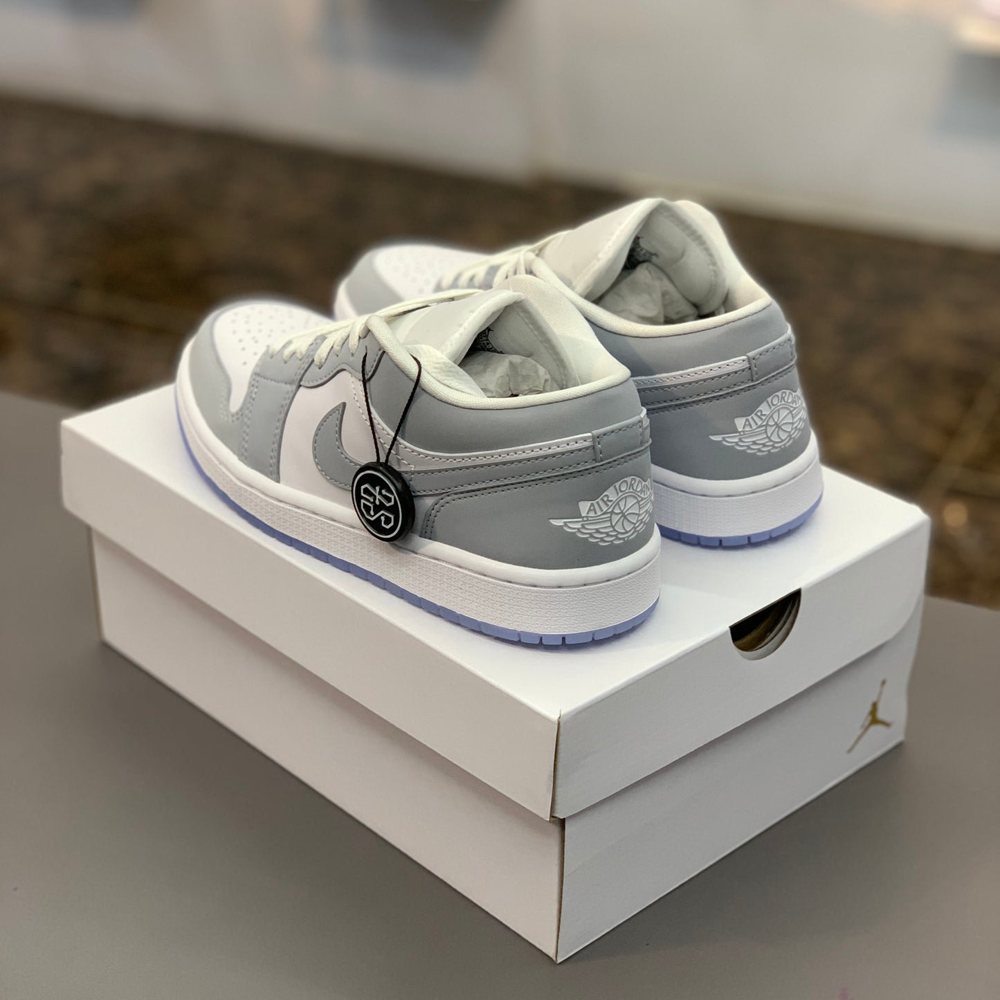 Jordan 1 Low Wolf Grey