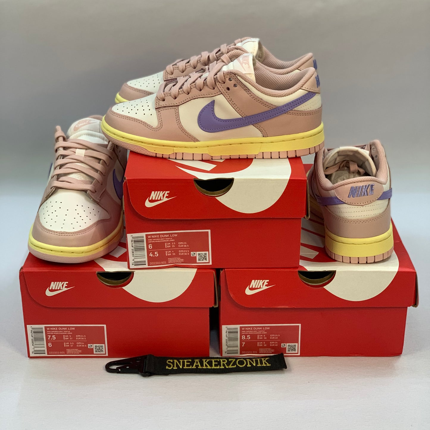 Nike Dunk Low Pink Oxford (W)