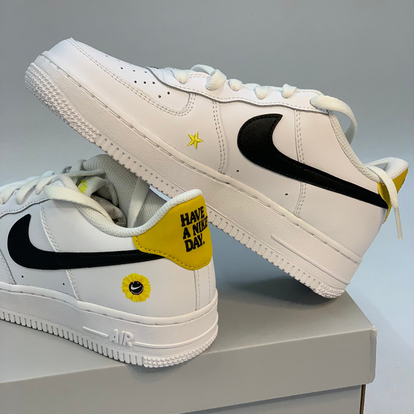 Nike Air Force 1 Low Have A Nike Day White Daisy (GS)
