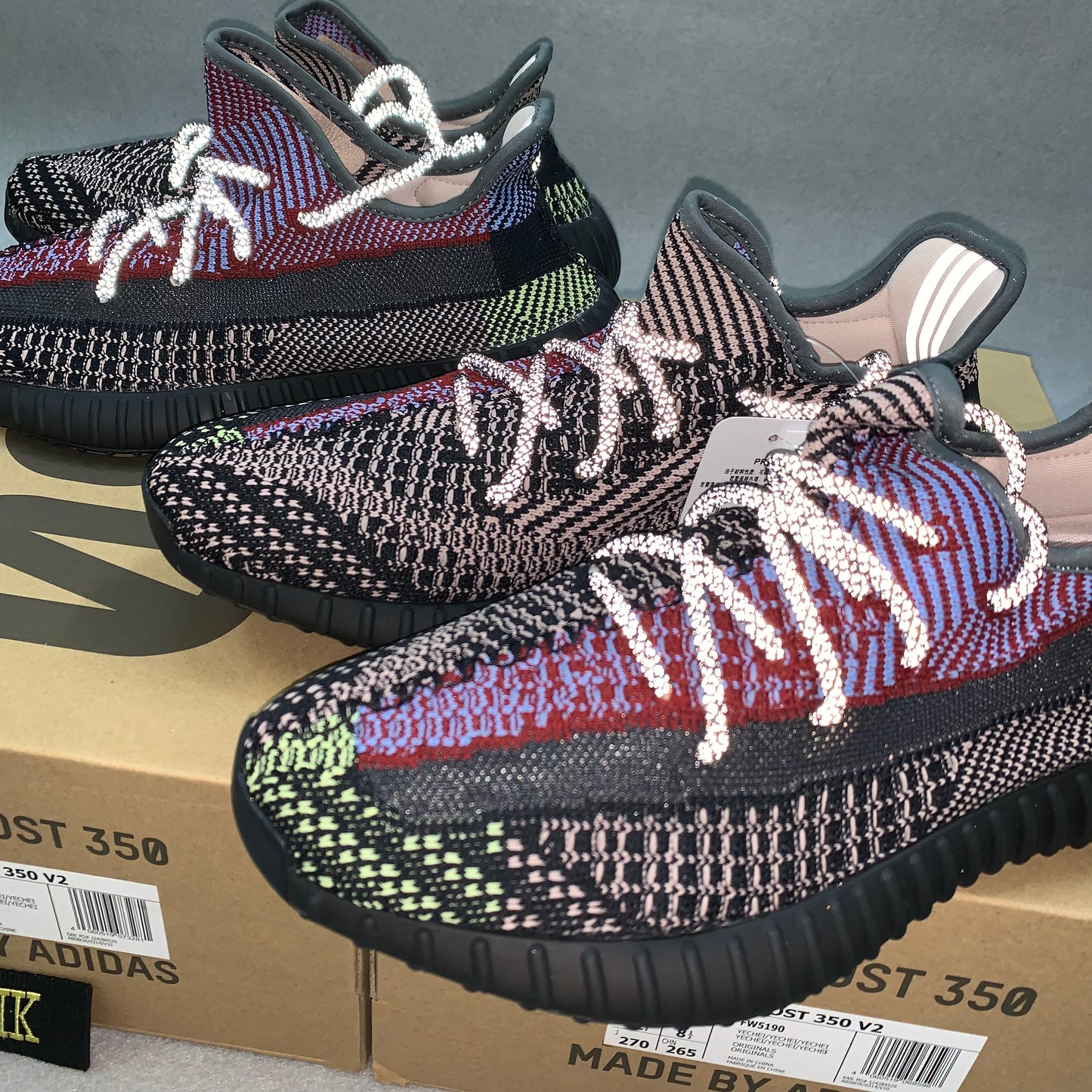 Yeezy 350 V2 Yecheil (Non-Reflective) - sneakerzonik