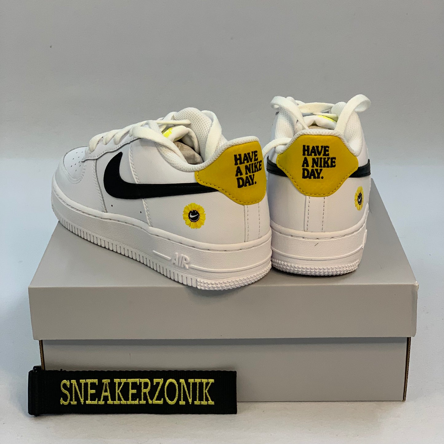 Nike Air Force 1 Low Have A Nike Day White Daisy (GS)