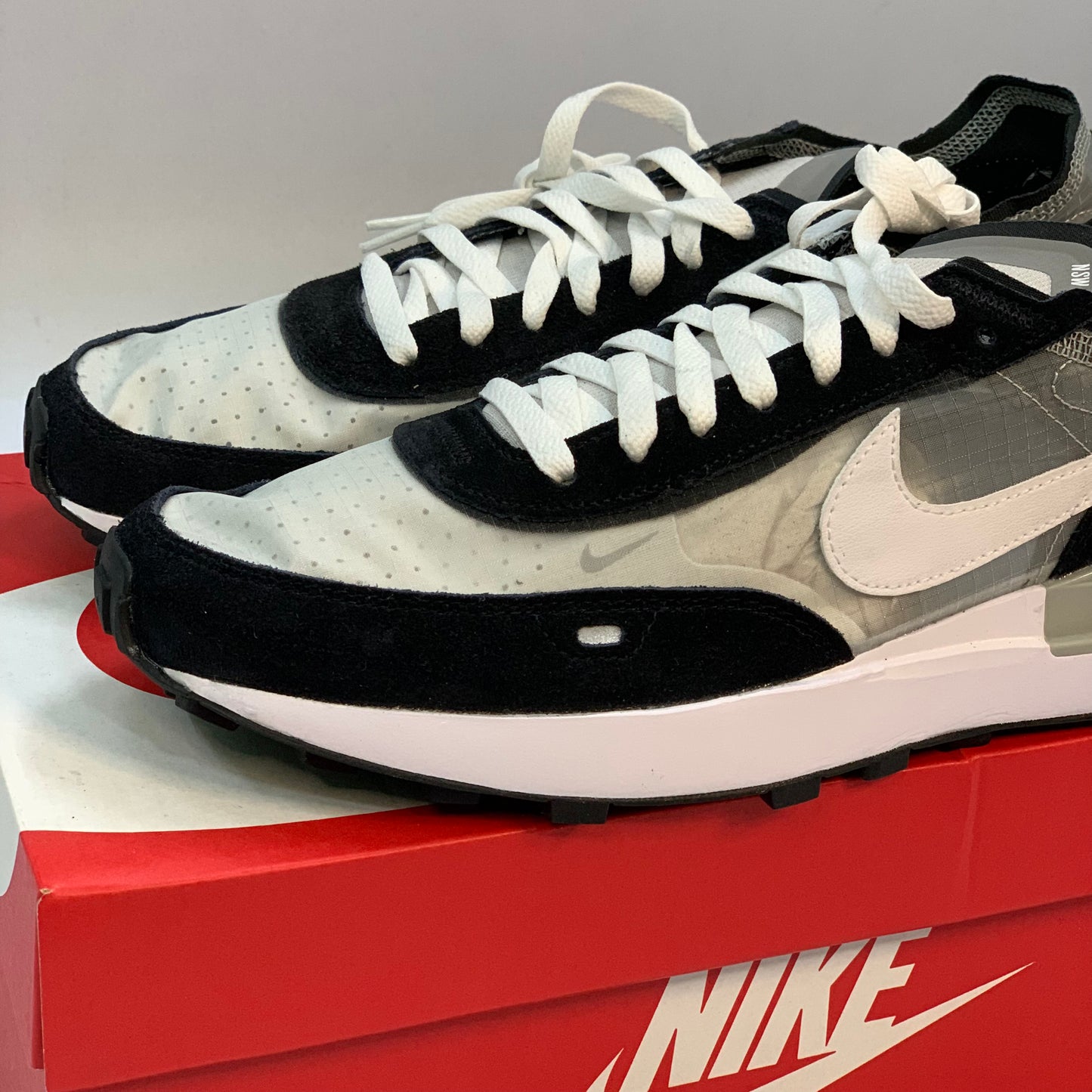 Nike Waffle One SE Black