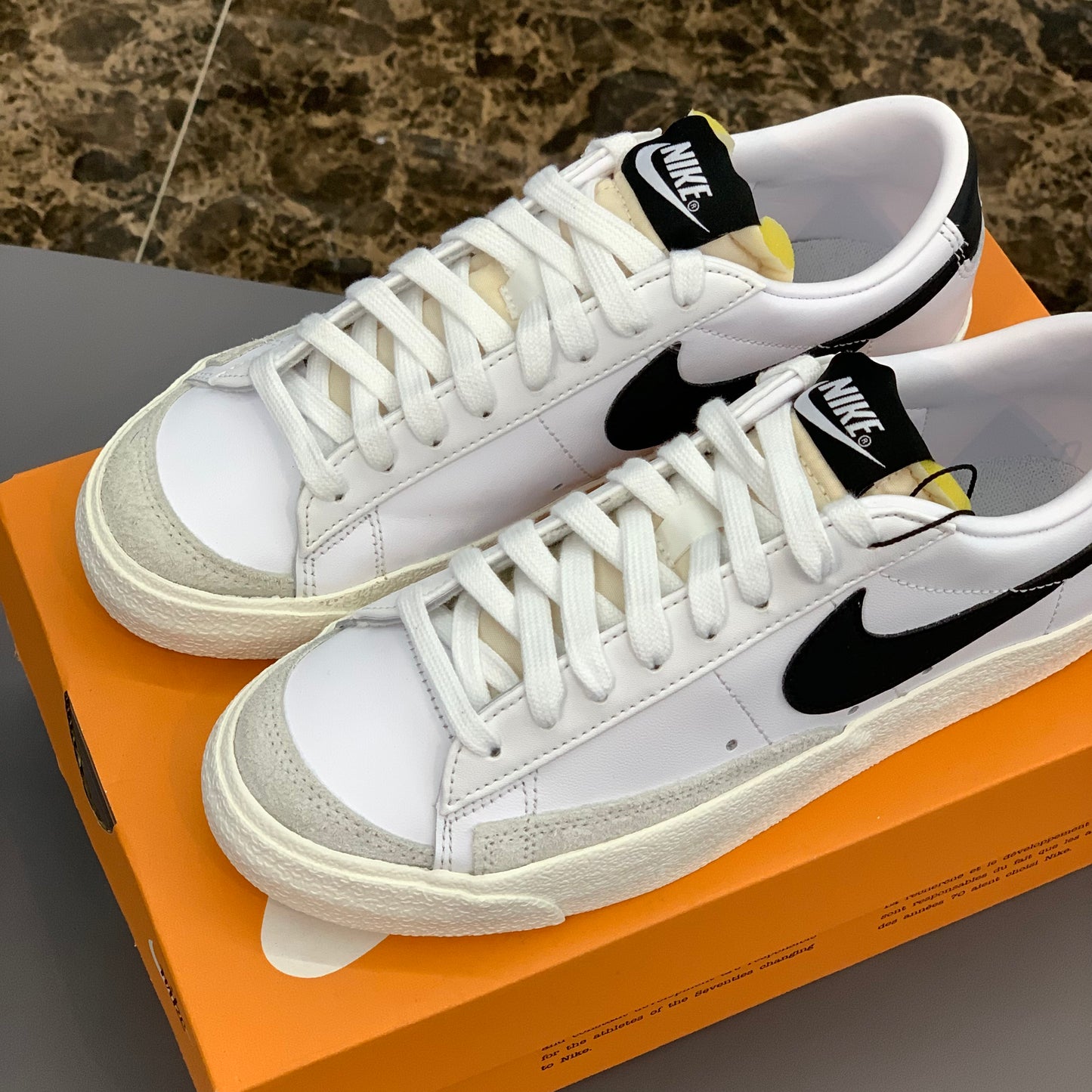 Nike Blazer low White Black