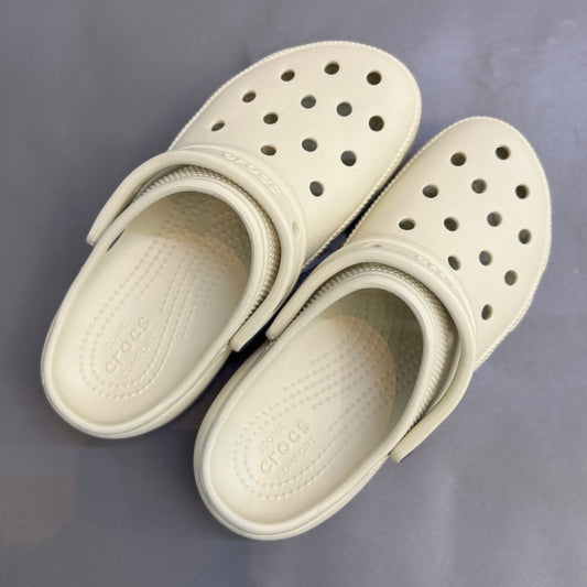 Crocs Women Classic Platform Clog Bone