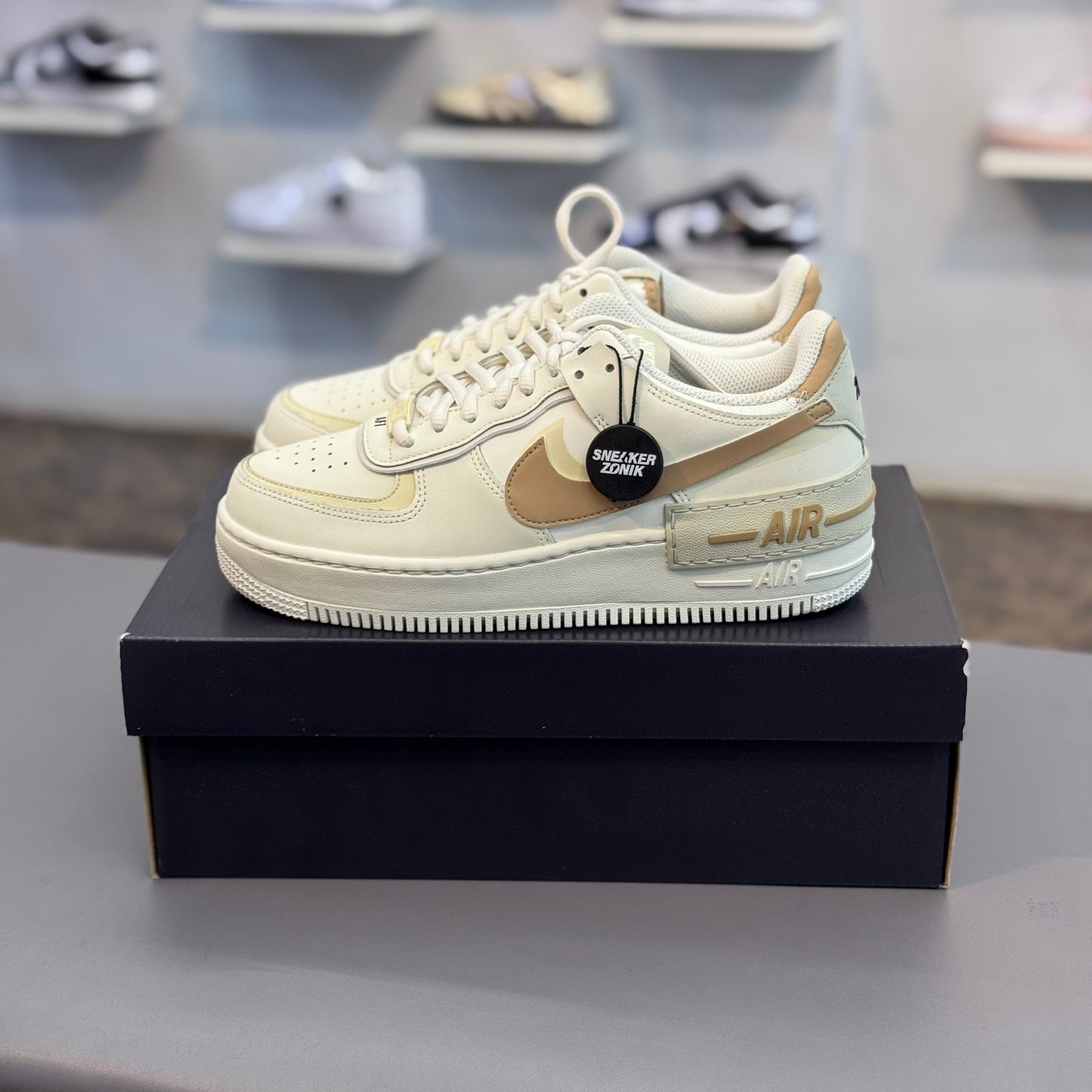 Nike Air Force 1 Shadow Sail Fossil Light Bone