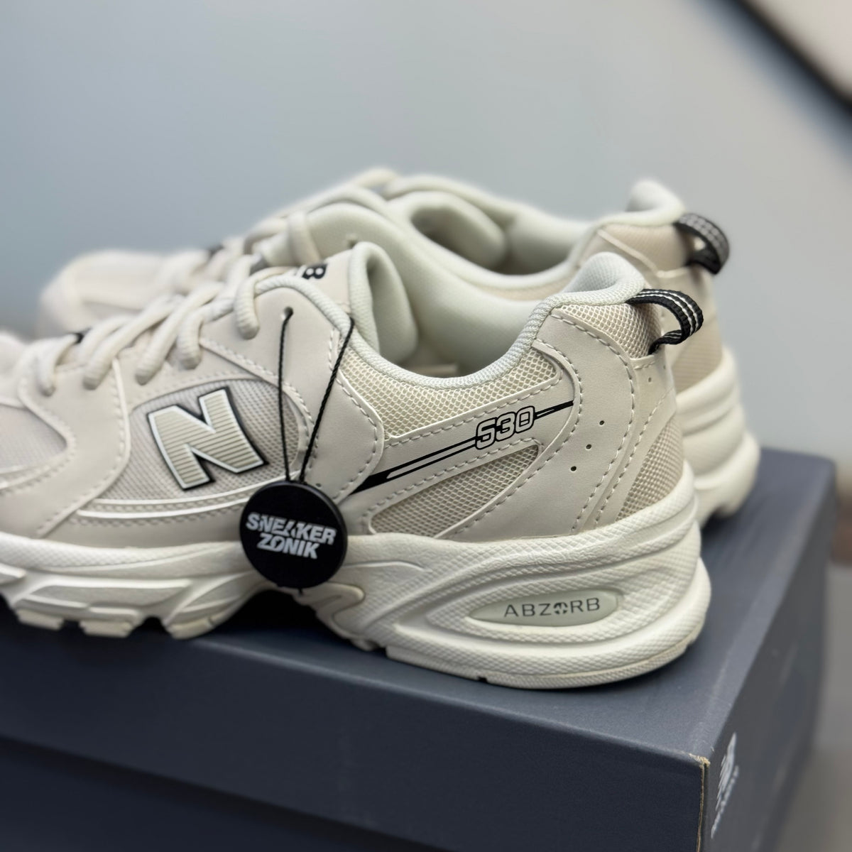 New Balance 530 Ivory