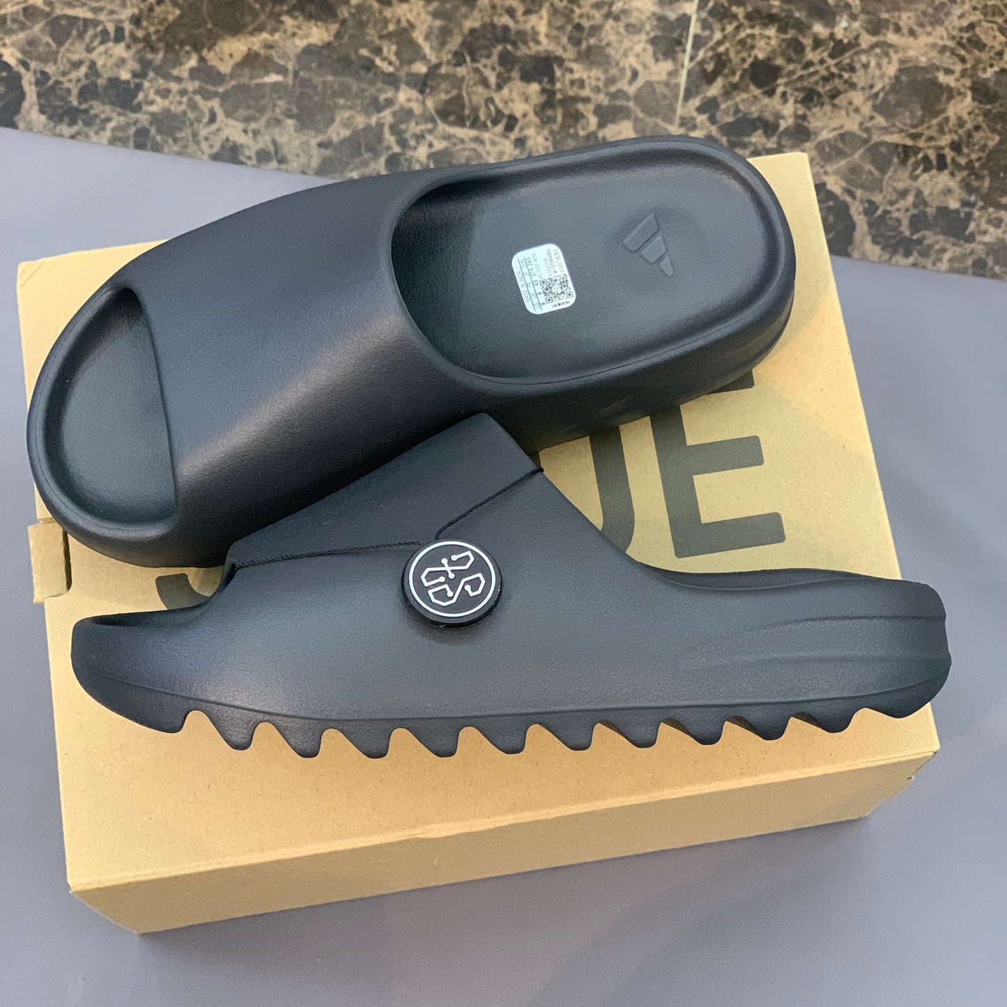 Yeezy Slide ONYX