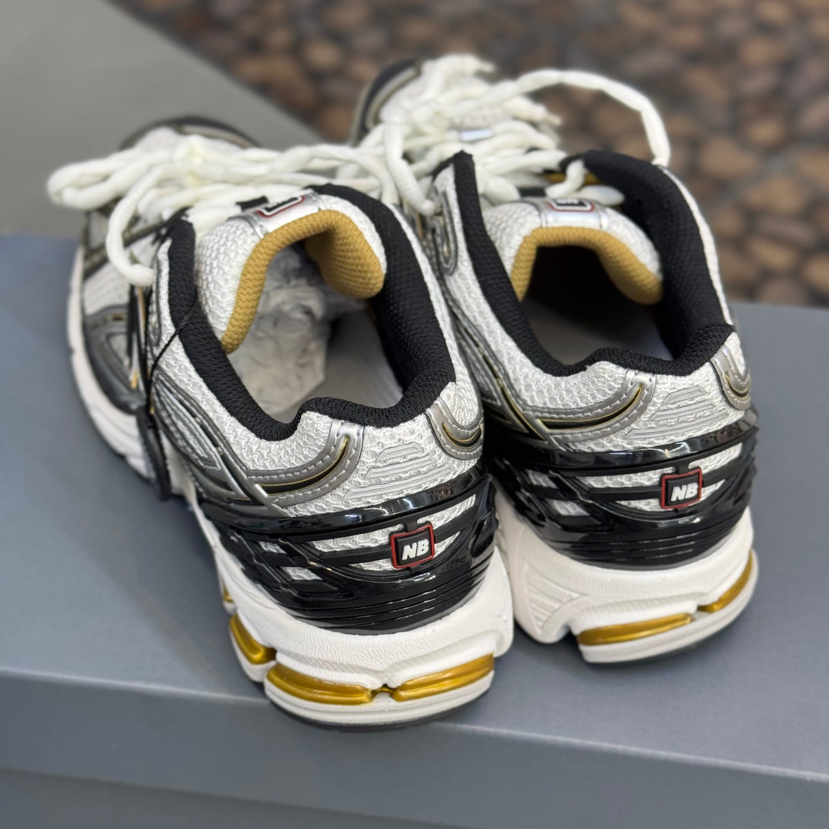 New Balance 1906R Metallic Gold