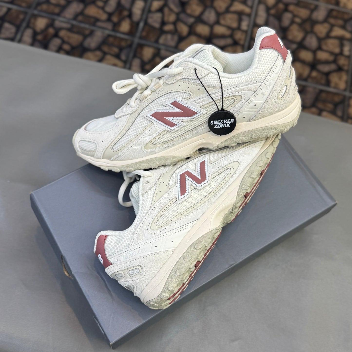 New Balance 204L Maroon Sea Salt