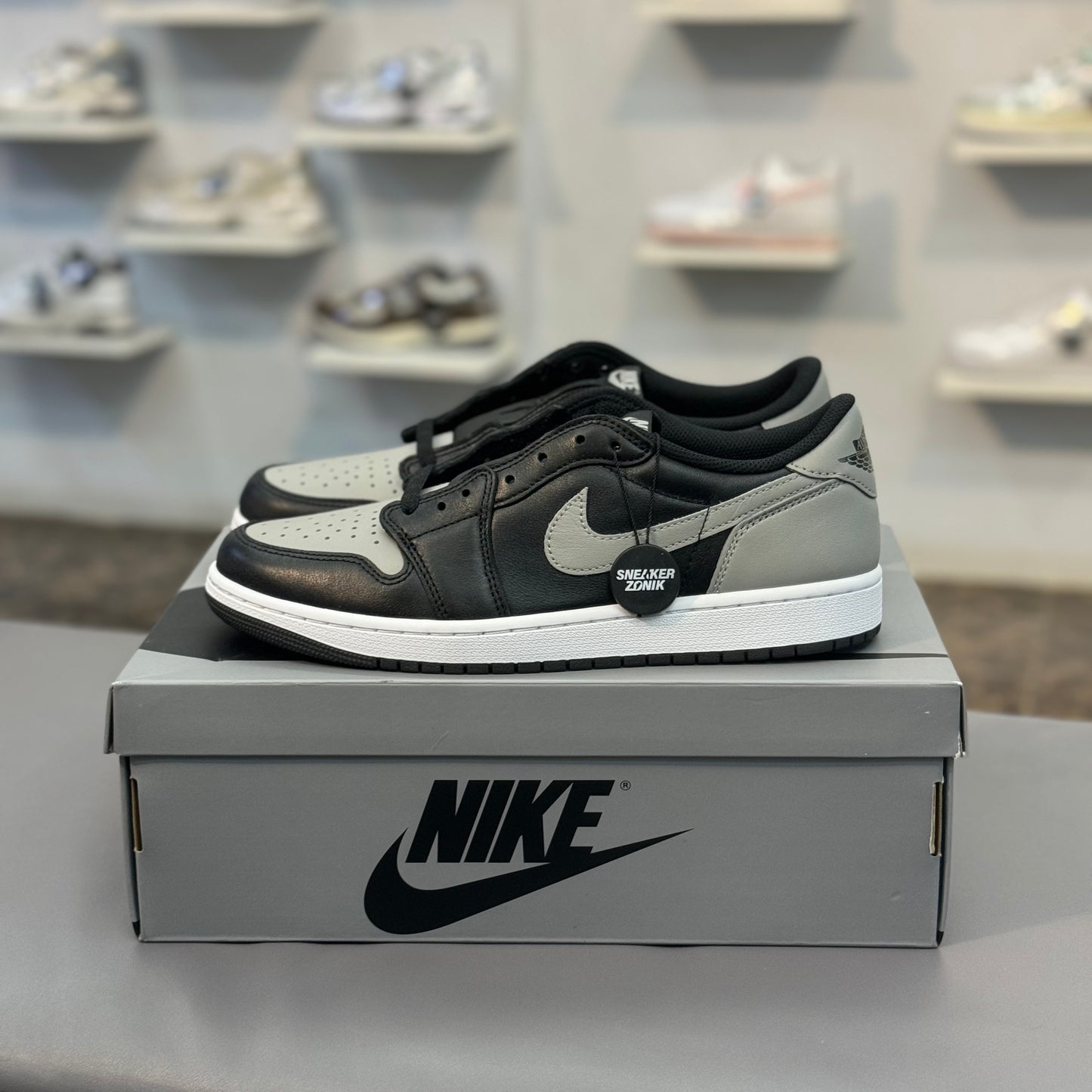 Jordan 1 Low OG Shadow
