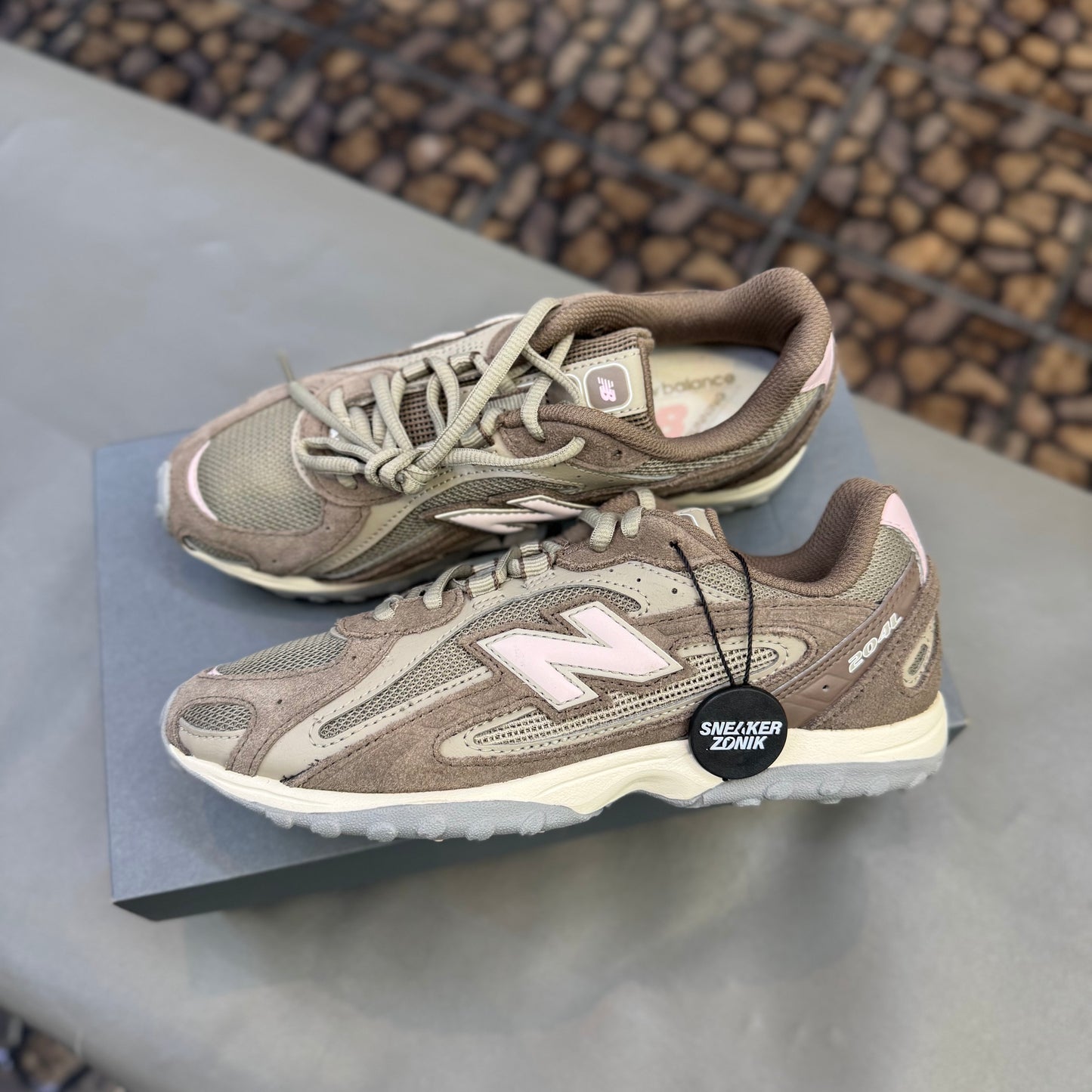 New Balance 204L Cortado