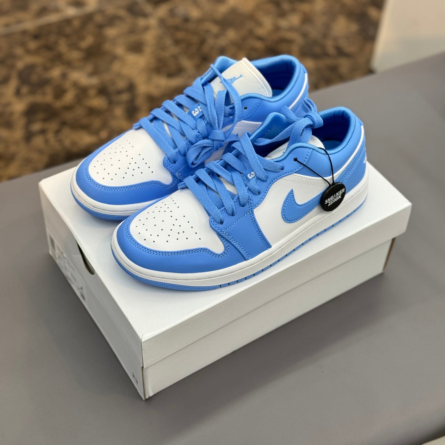 Jordan 1 Low UNC