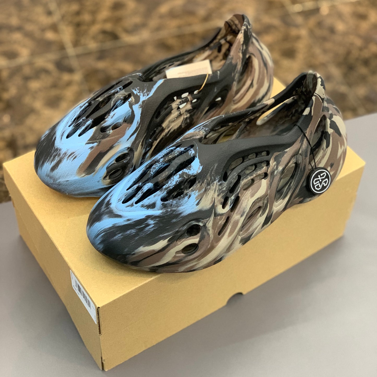 Adidas Yeezy Foam RNNR MX Cinder