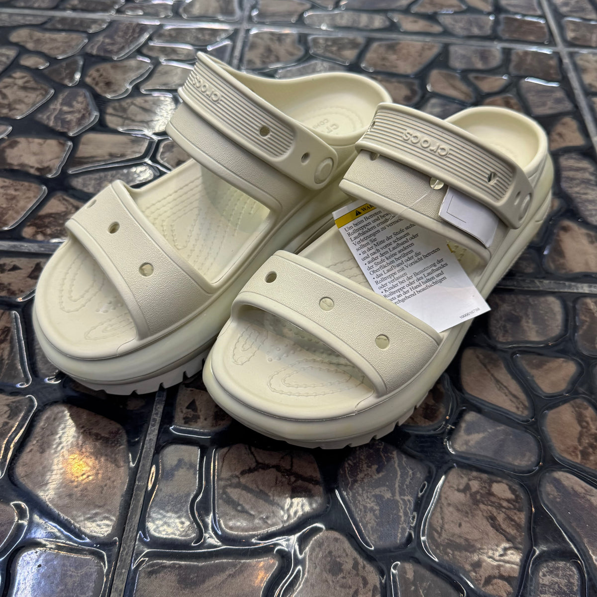Crocs Mega Crush Sandal Bone