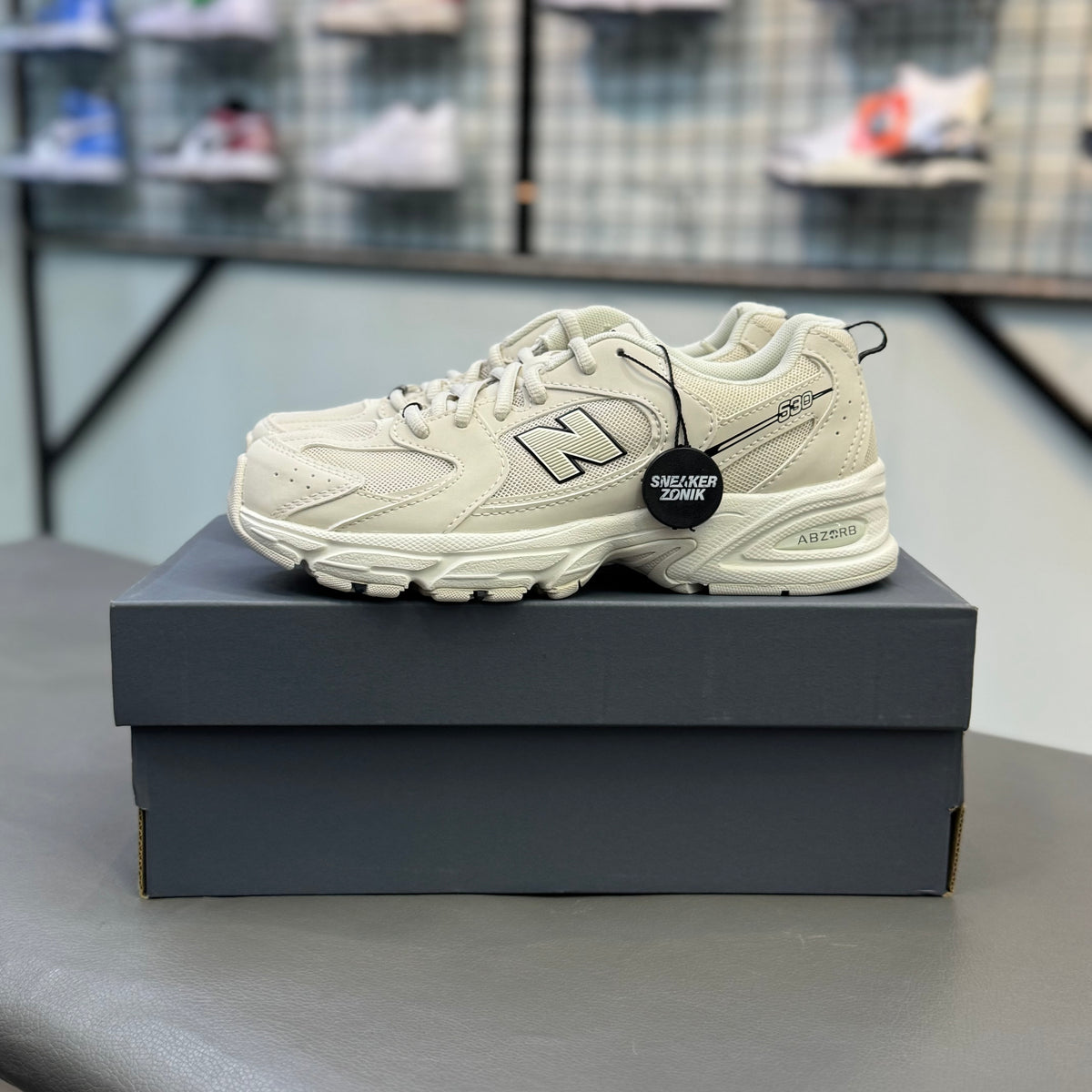 New Balance 530 Ivory