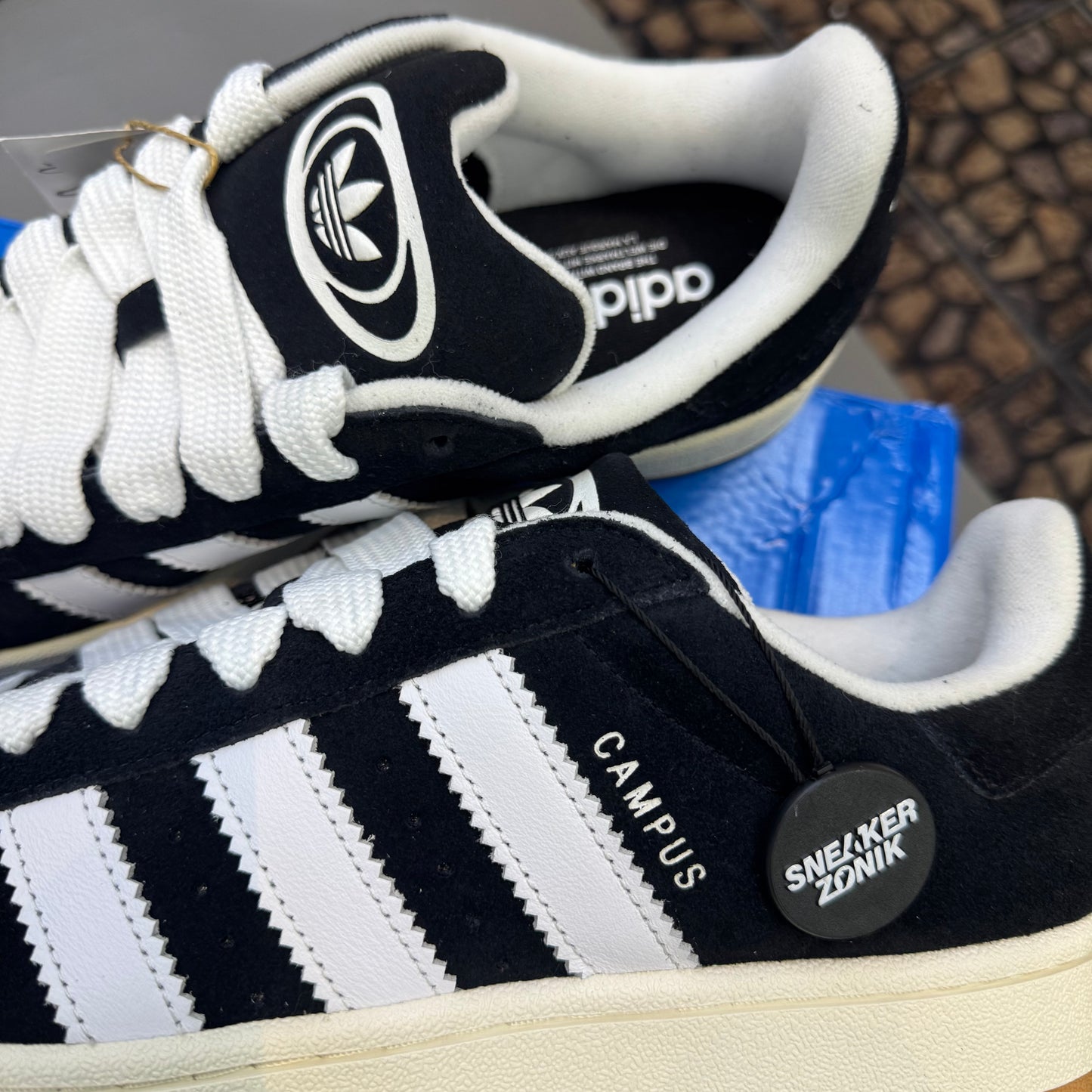 Adidas Campus 00 Core Black Gum