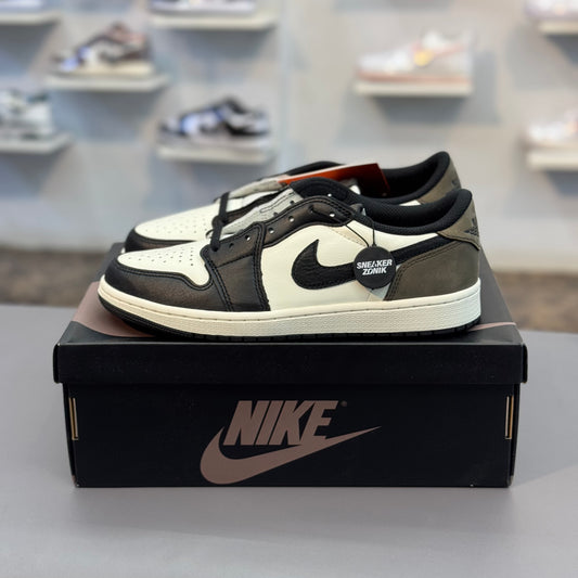 Jordan 1 Low OG Mocha