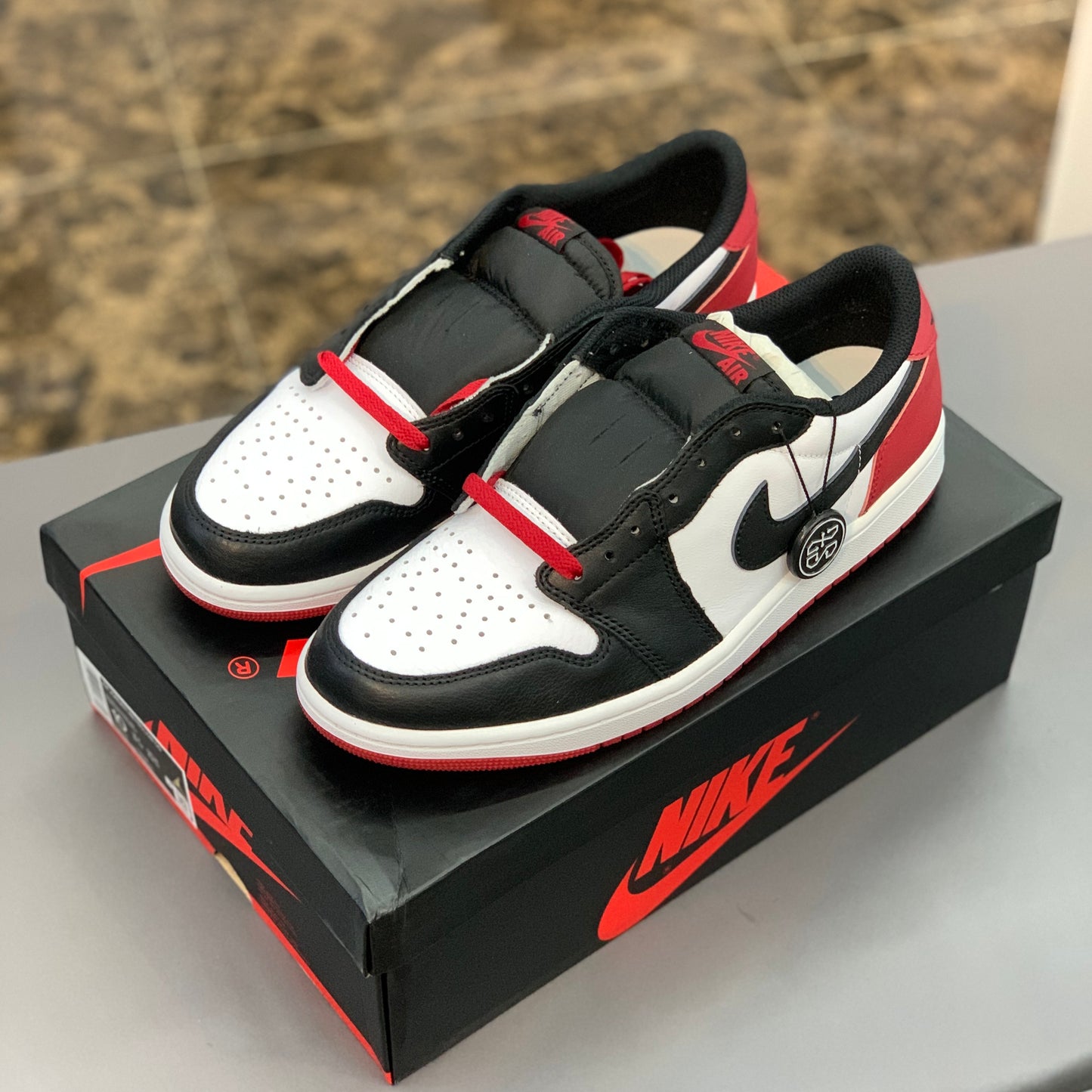 Jordan 1 Low OG Black Toe