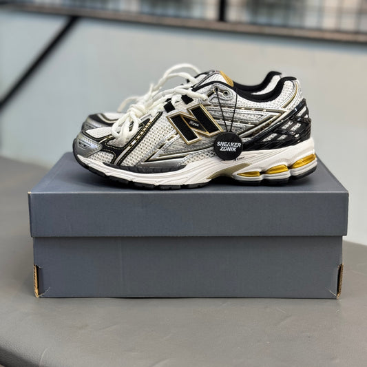 New Balance 1906R Metallic Gold