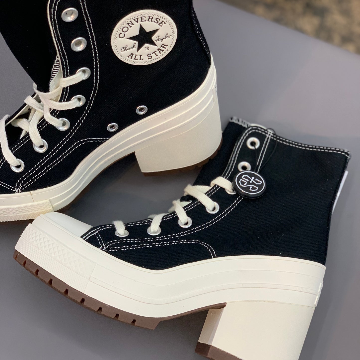 Converse Chuck Taylor All Star 70 Hi De Luxe Heel