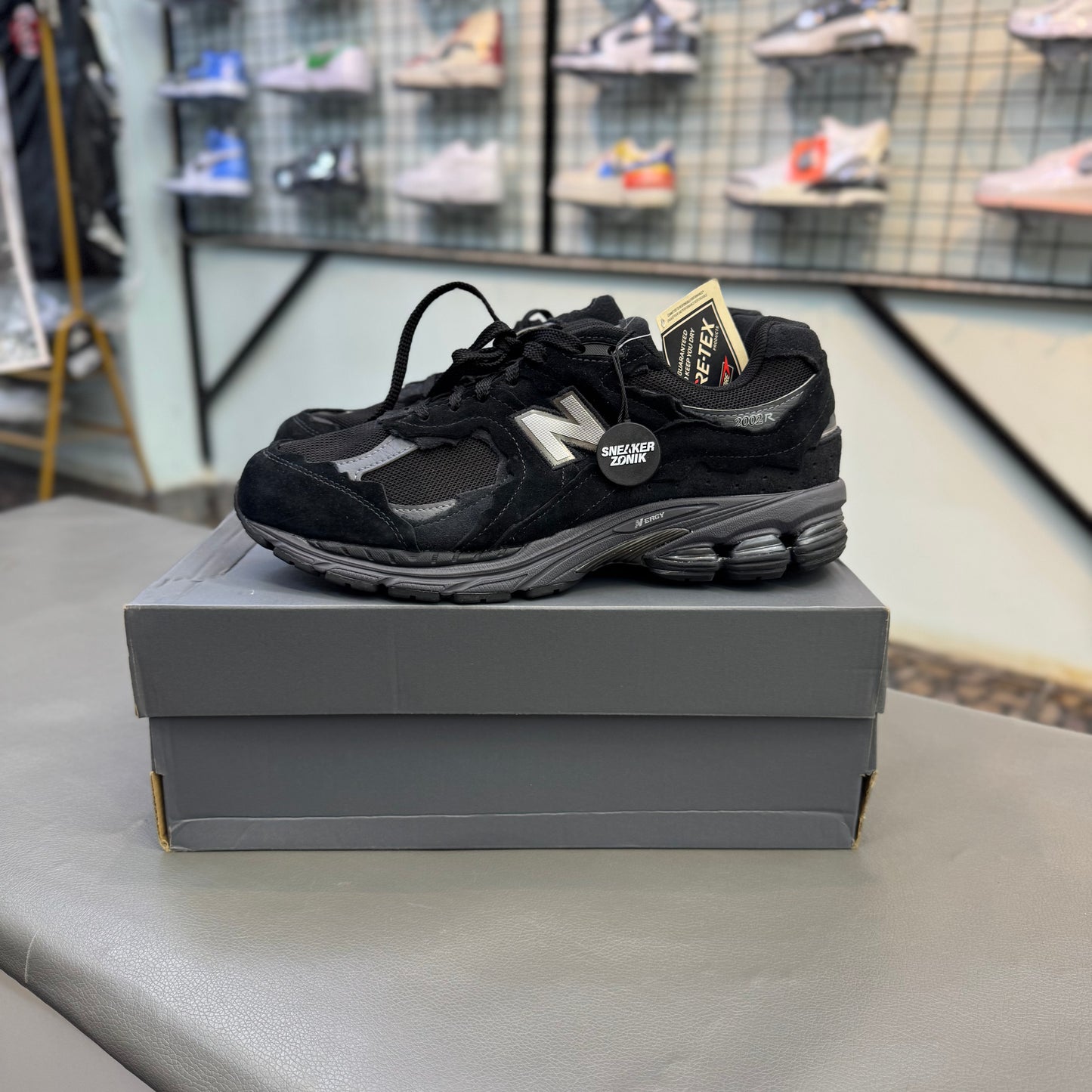 New Balance 2002R GORE-TEX Protection Pack Black Magnet