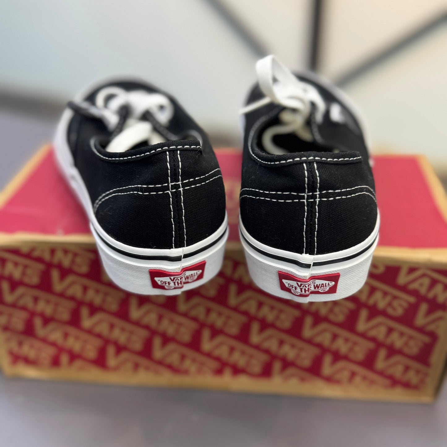 Vans Authentic Black