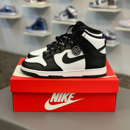 Nike Dunk High Panda