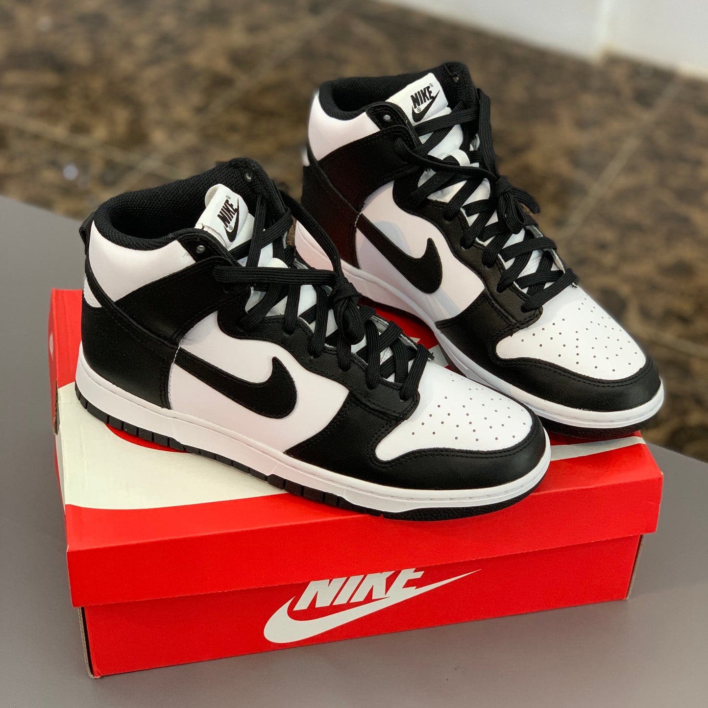 Nike Dunk High Panda