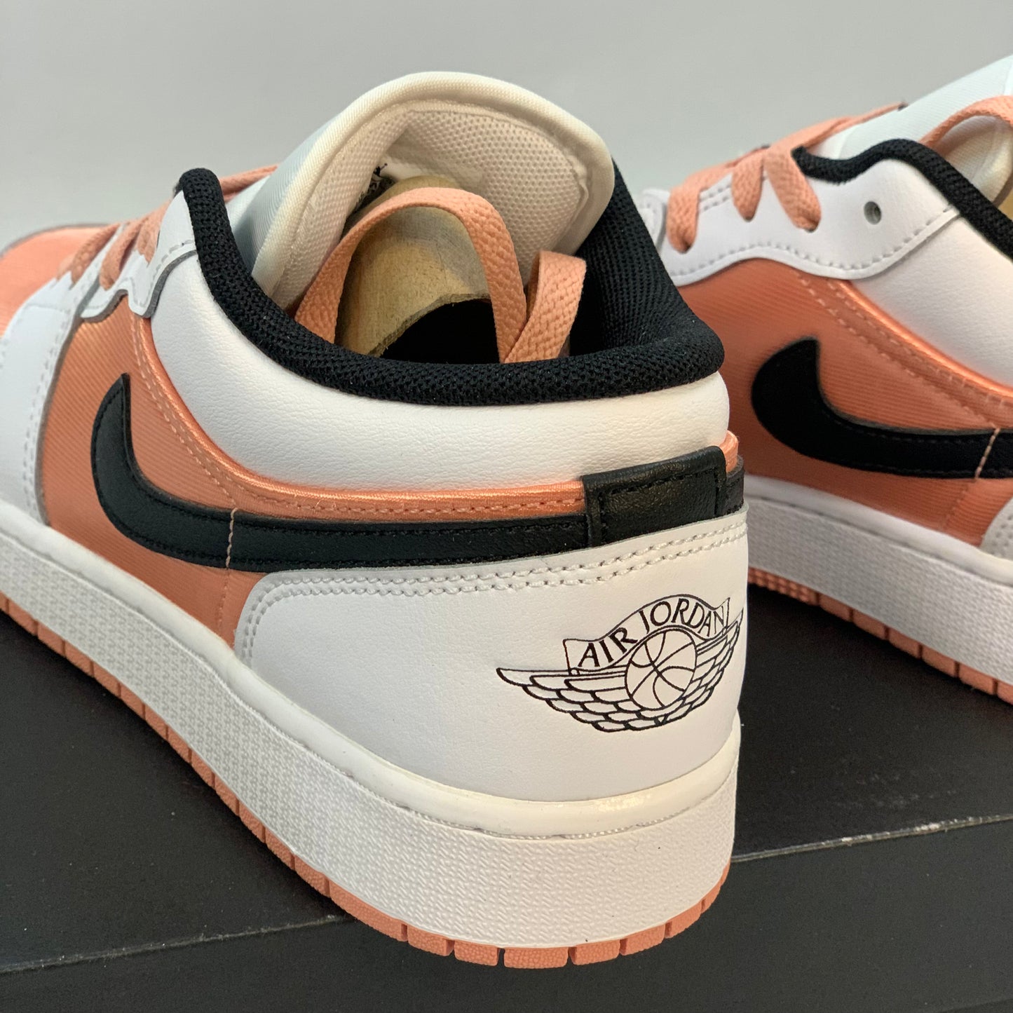 Jordan 1 Low White Light Madder Root (GS)