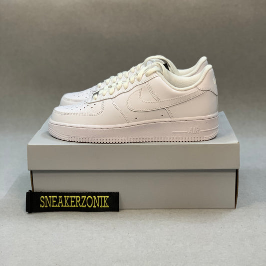 Nike Air Force 1 Triple White (Women) - sneakerzonik