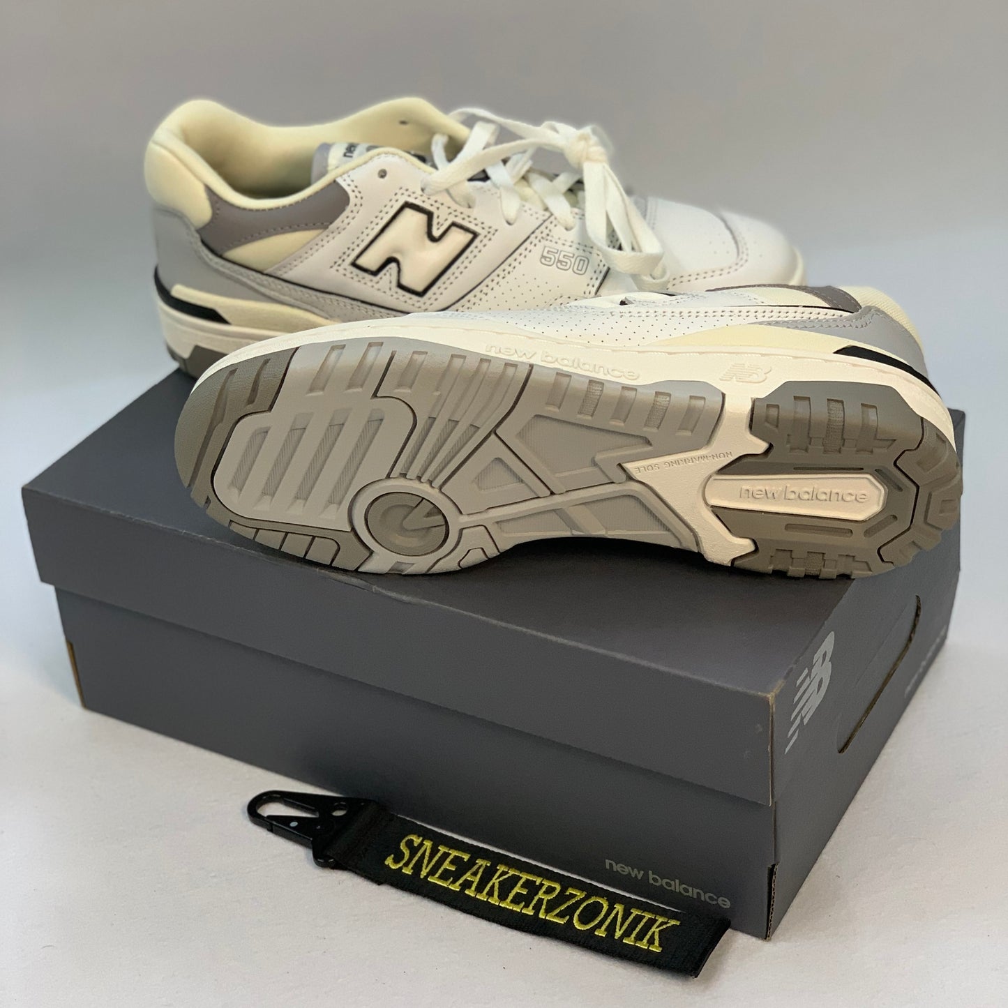 New Balance 550 Salt And Pepper