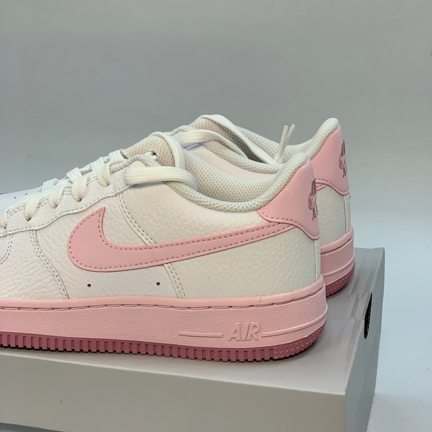 Nike Air Force 1 Low White Pink 2022 (GS)