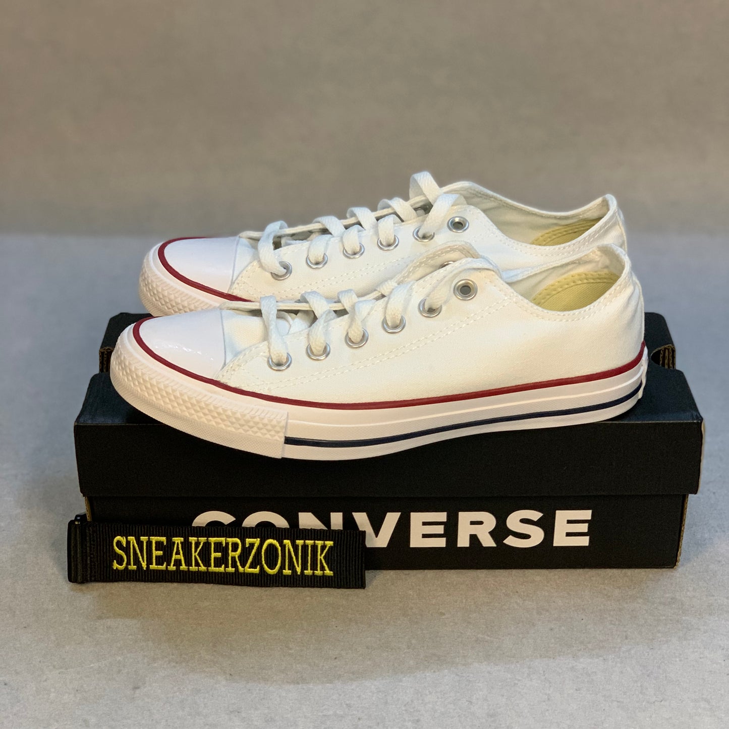 Converse Chuck Taylor Low White