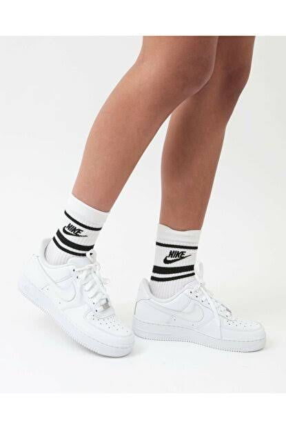 Nike Essential Stripe Sock