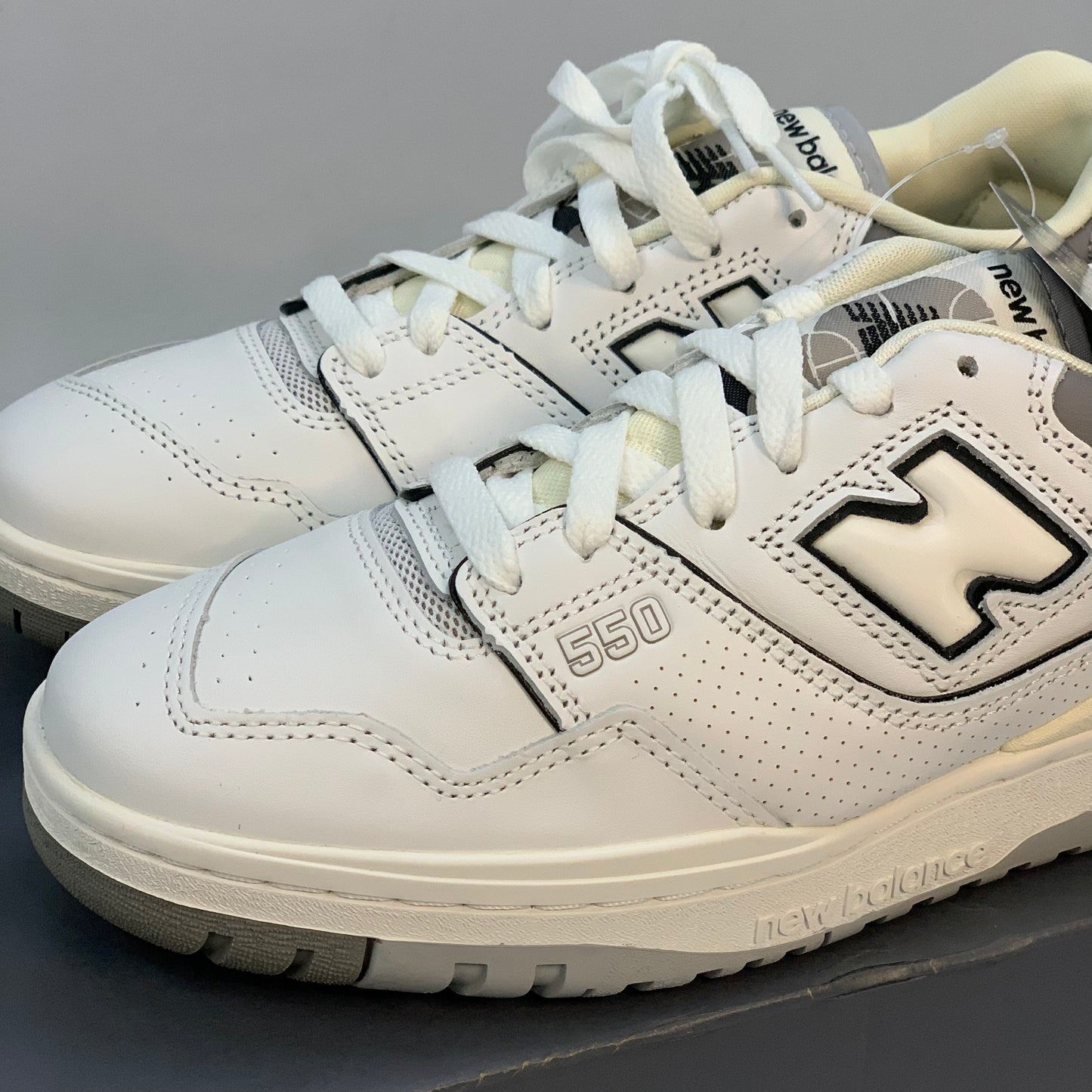 New Balance 550 Salt And Pepper