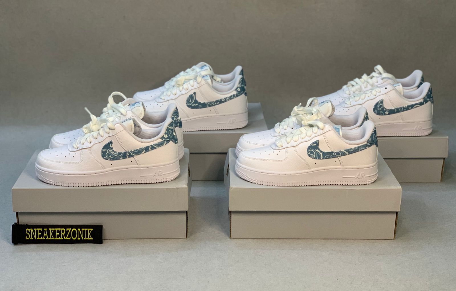 Nike Air Force 1 Essential White Worn Blue Paisley - sneakerzonik