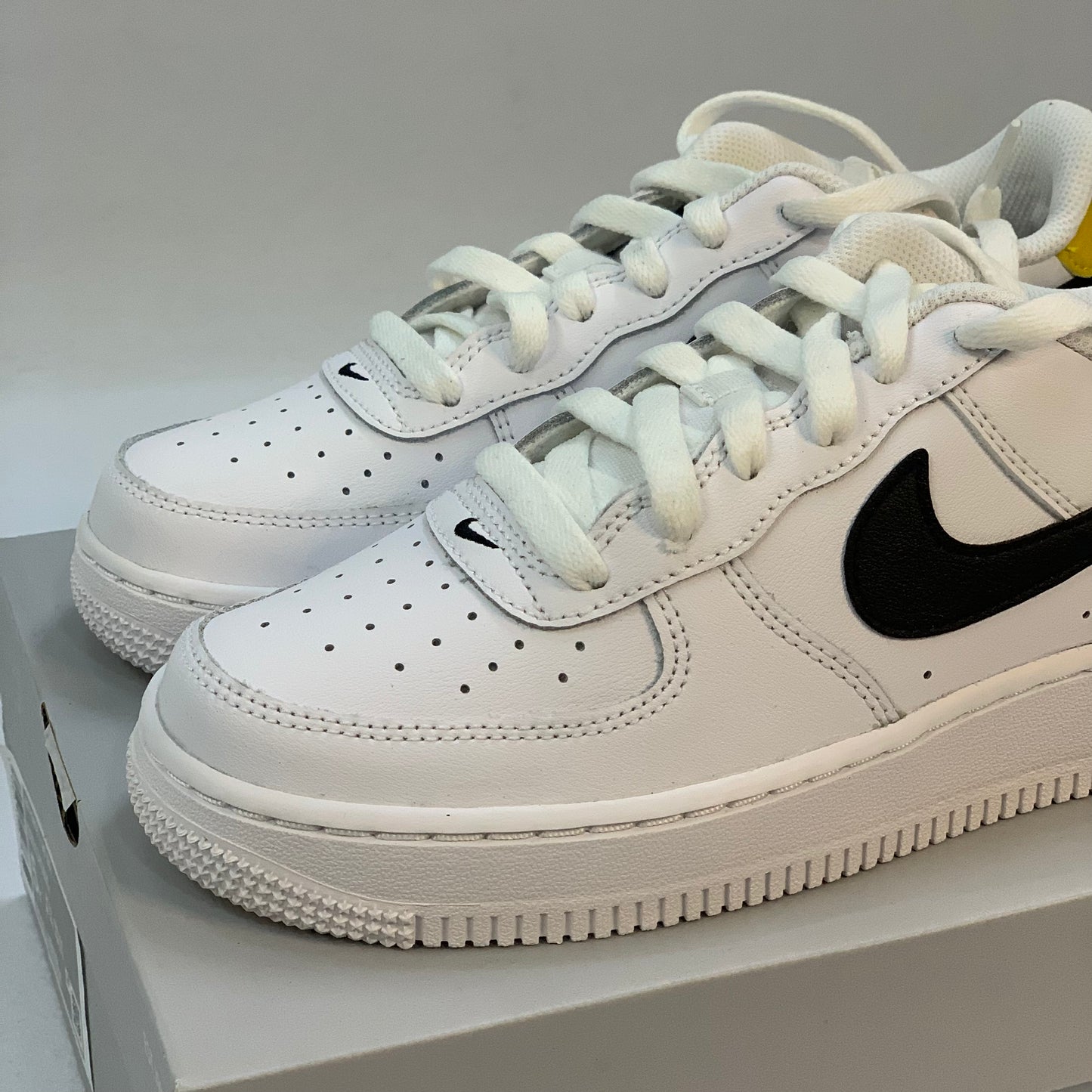Nike Air Force 1 Low Have A Nike Day White Daisy (GS)