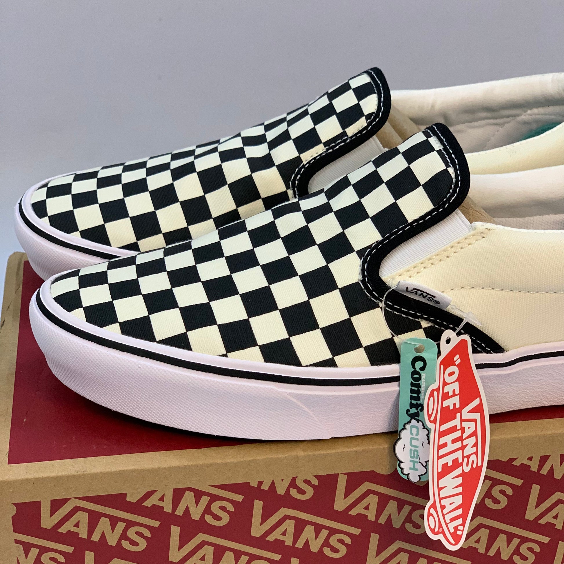 Comfycush 2025 checkered vans