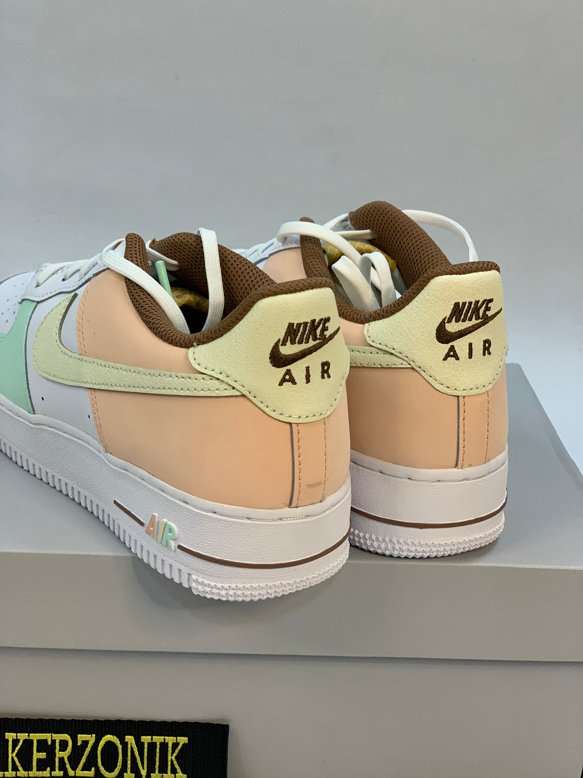 Nike Air Force 1 Low LVL 8 Ice Cream (GS)