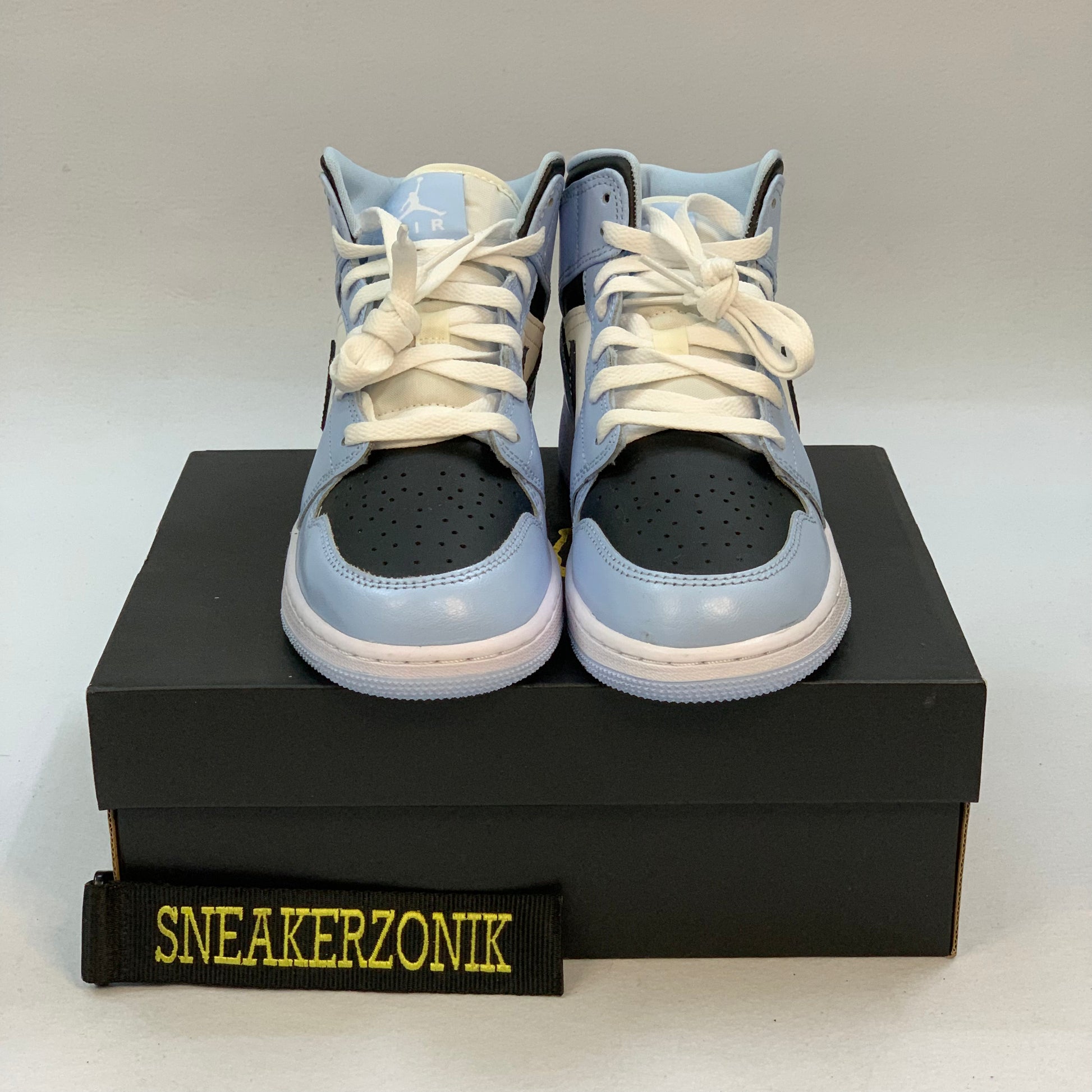 Jordan 1 Mid Ice Blue GS